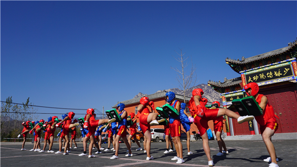 什么是導致孩子網(wǎng)癮的主要因素