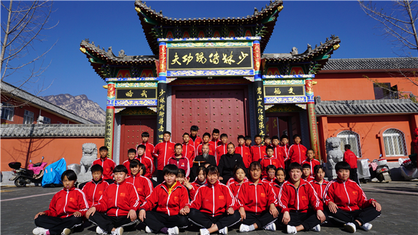 父母如何正確看待孩子的早戀