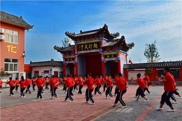 問(wèn)題孩子該怎么教育呢？