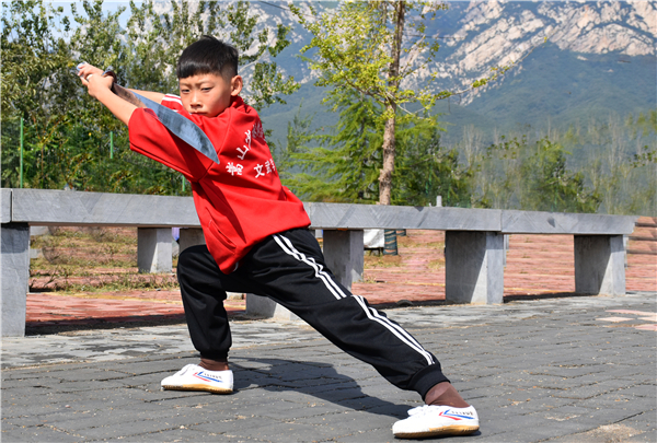 父母應(yīng)該和孩子一起長(zhǎng)大